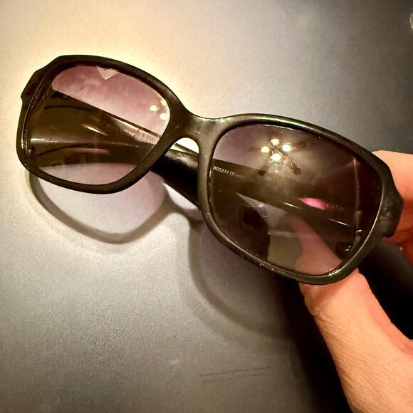 Coach Accessories - 🎉HP!🎉Coach HC8160 Butterfly Black Frame Sunglasses with Case